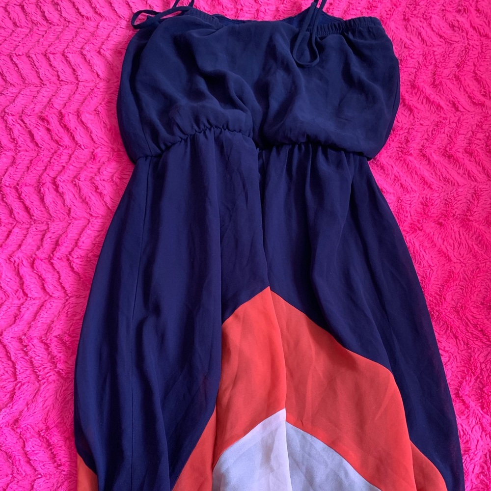 Dress size small - Picture 2 of 2